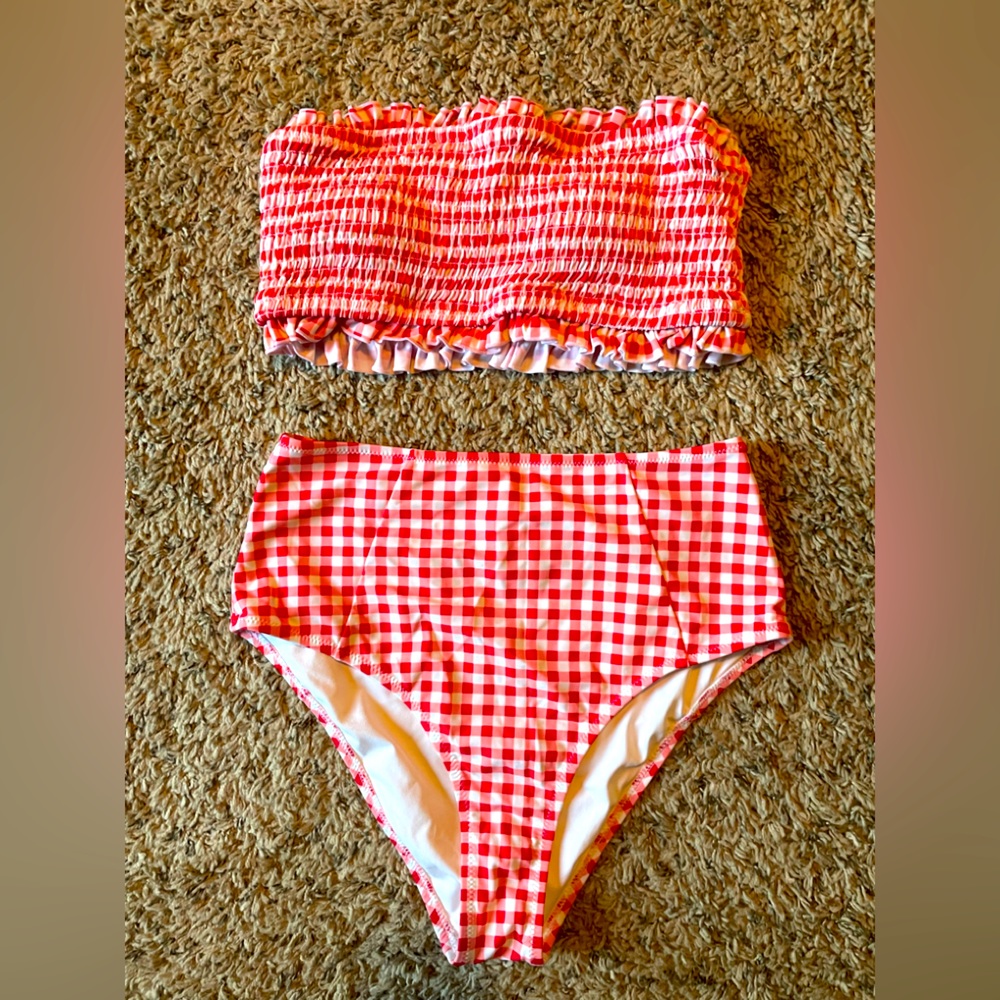 Cupshe Swimsuit 🍒